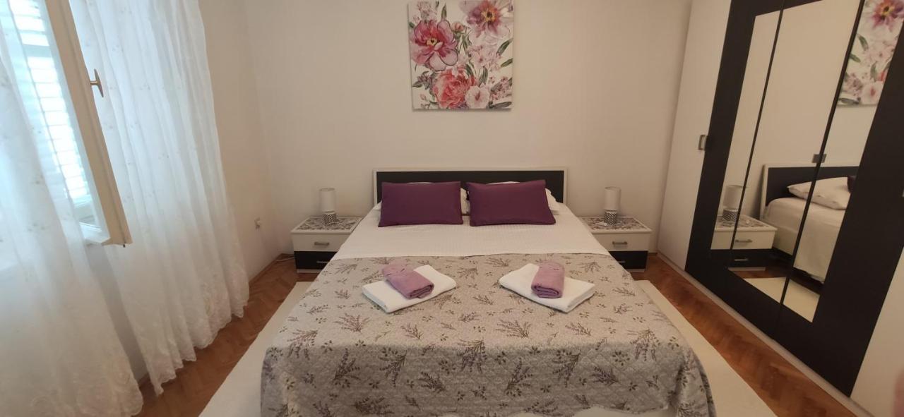 Pahljina Apartments Palit ภายนอก รูปภาพ
