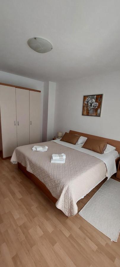 Pahljina Apartments Palit ภายนอก รูปภาพ