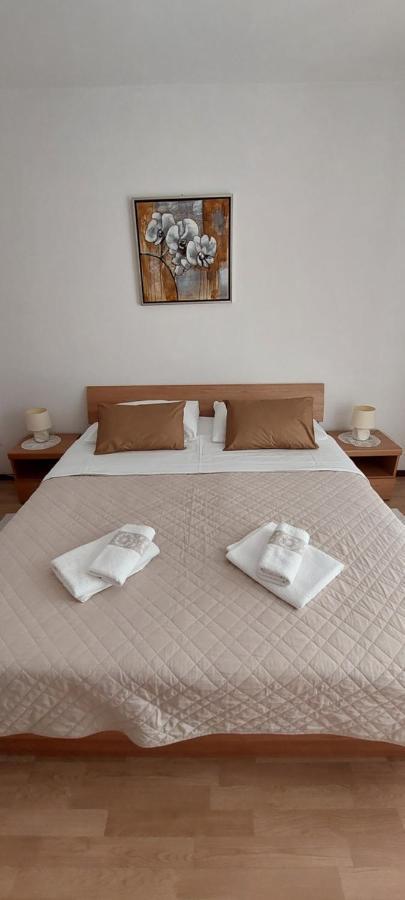 Pahljina Apartments Palit ภายนอก รูปภาพ
